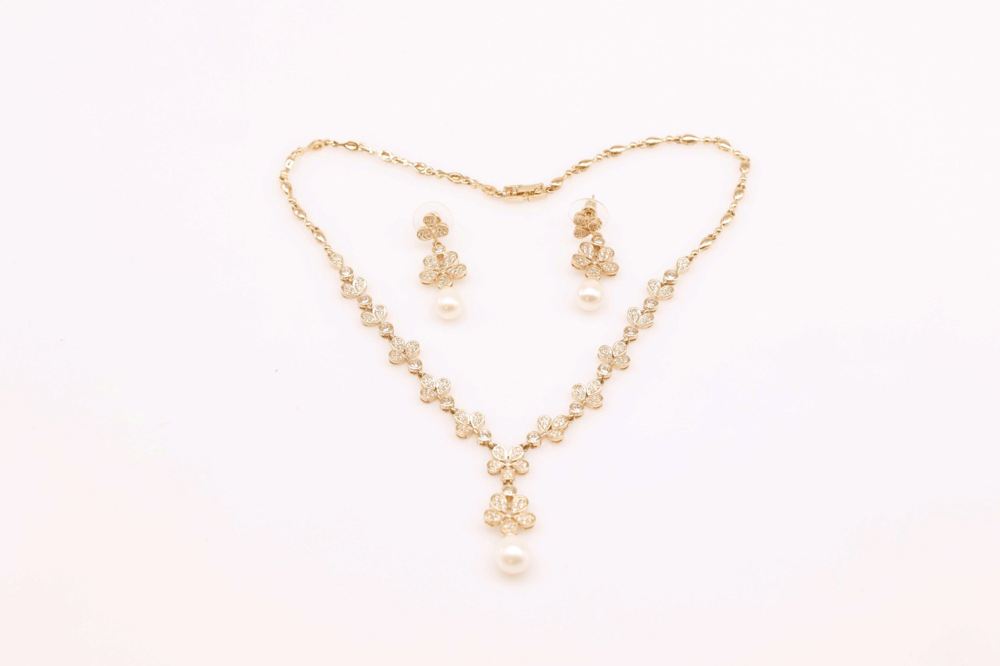 Bộ Trang Sức Mặt Hoa Mai Đính ngoc trai Nước Ngọt 7-8 li - Dây Chuyền và Bông Tai - Ảnh 5