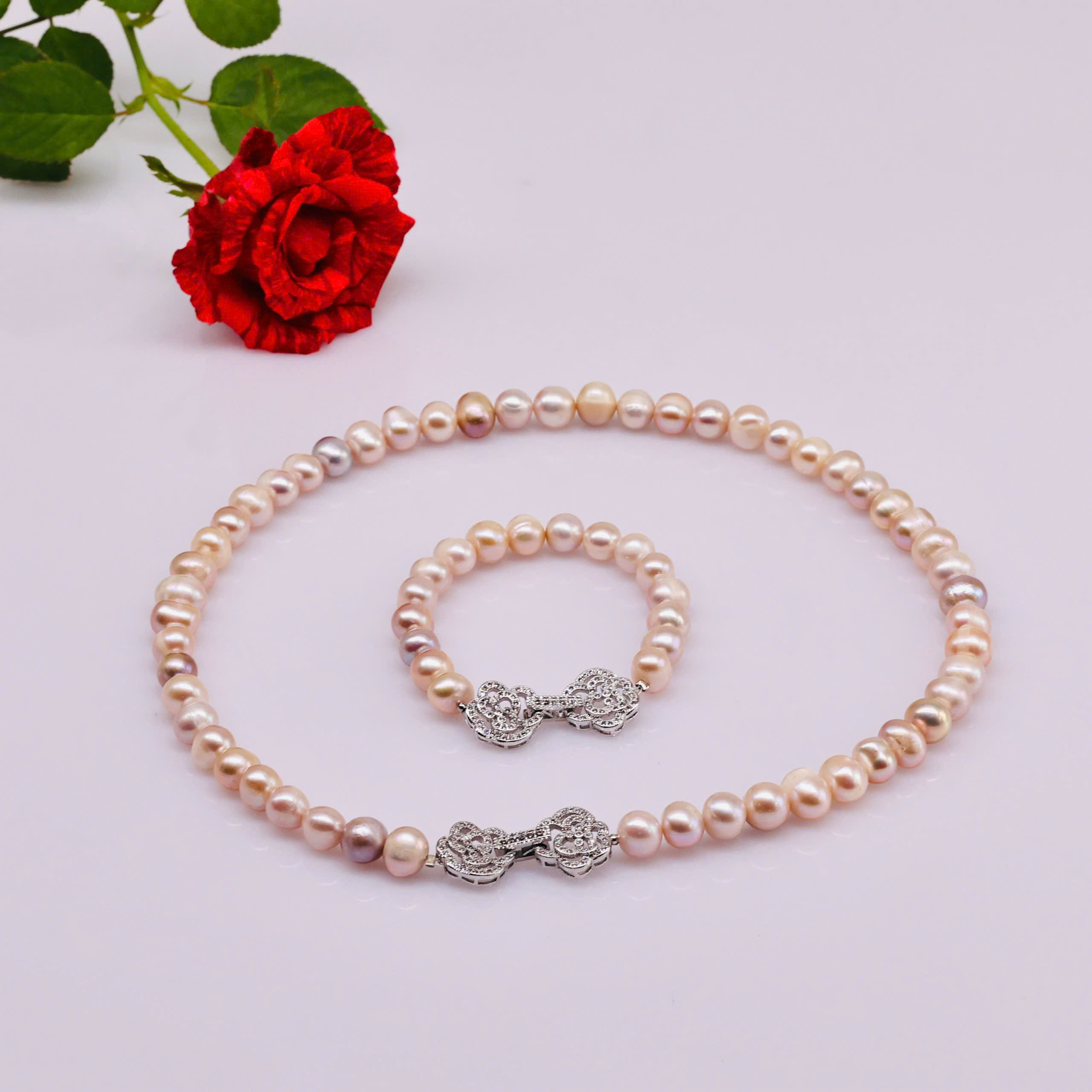 Bộ Trang Sức ngoc trai Ngũ Sắc 7-8 li - Vòng Cổ, Vòng Tay Khóa Hoa Hồng