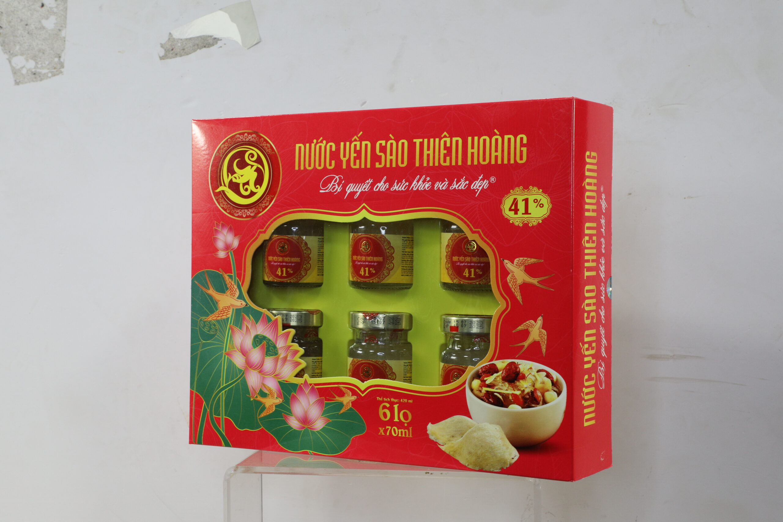 COMBO 9 hộp yến Thiên Hoàng 41%+ 1 hộp yến 15% hương Vani+ 6 gói cháo yến + 1 chai mật ong hoa rừng 730g