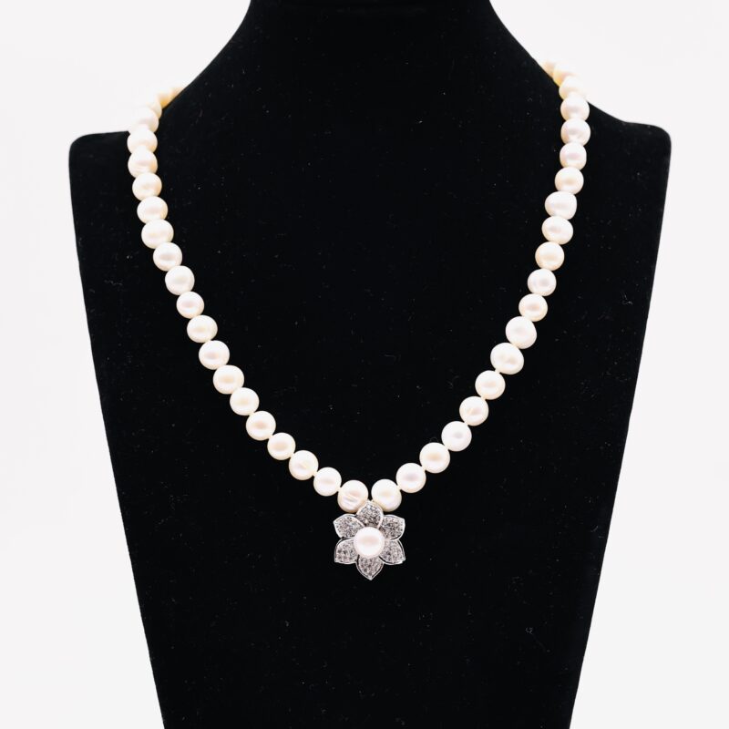 Bộ Trang Sức ngoc trai Trắng 7-8 li Charm 6 Cánh Hoa - Vòng Cổ, Nhẫn, Bông Tai Cao Cấp