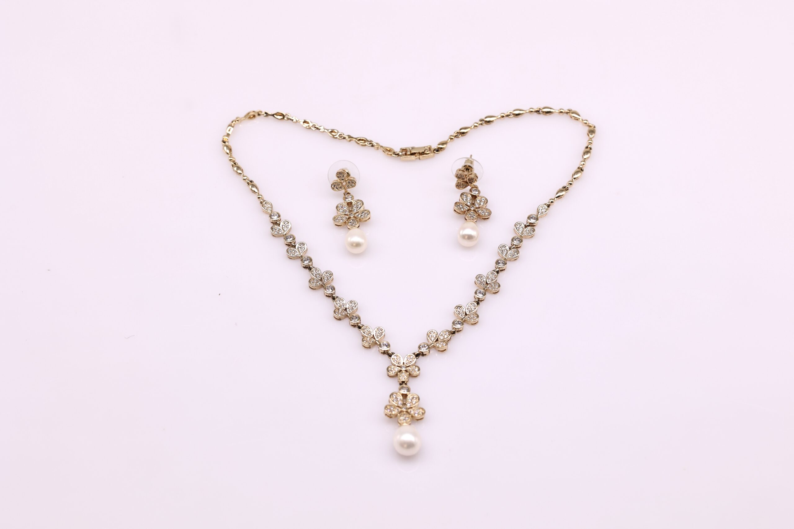 Bộ Trang Sức Mặt Hoa Mai Đính ngoc trai Nước Ngọt 7-8 li - Dây Chuyền và Bông Tai - Ảnh 4