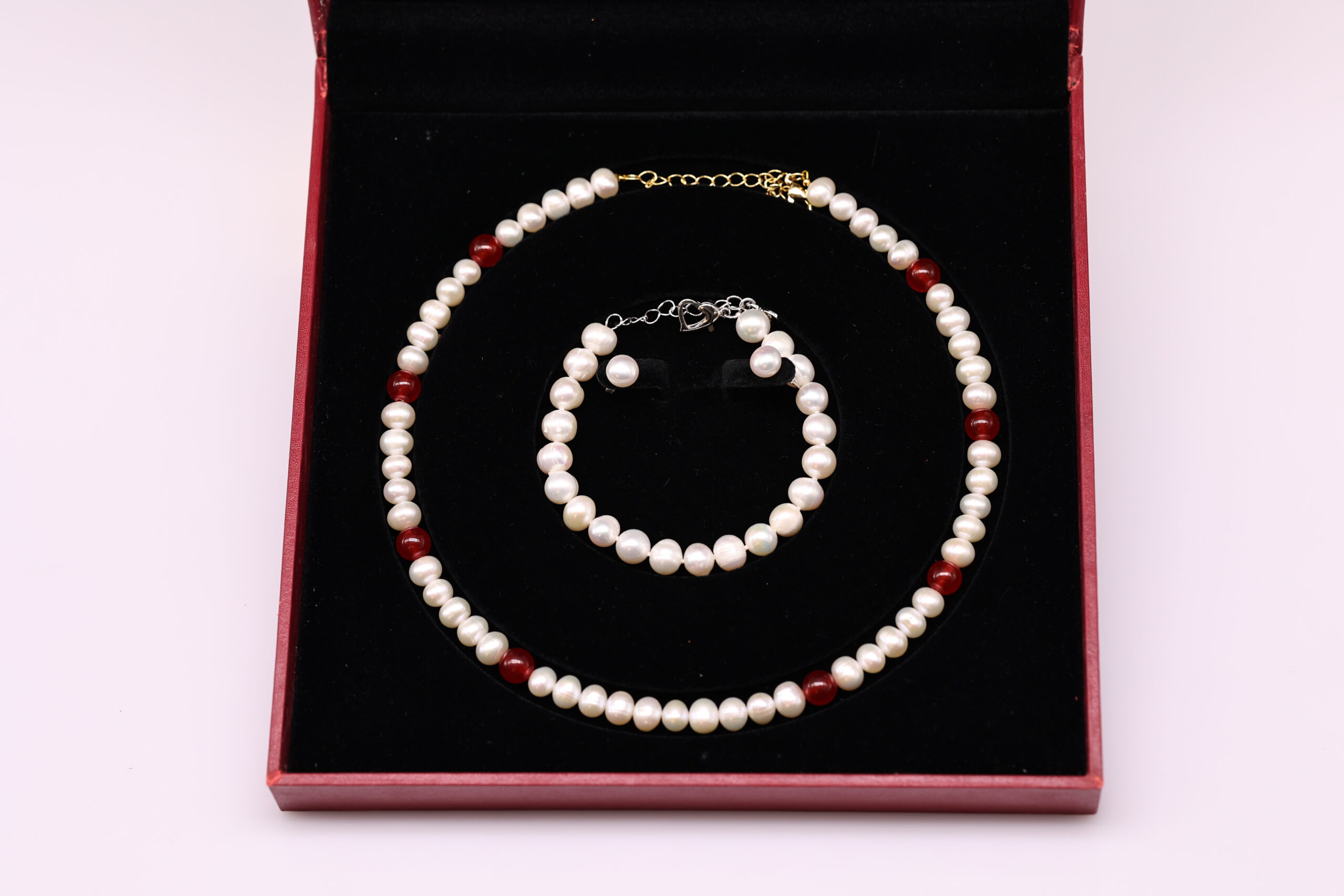 Bộ Trang Sức ngoc trai Nước Ngọt Kết Điểm Đá Đỏ - Dây Chuyền, Vòng Tay và Bông Tai - Ảnh 3