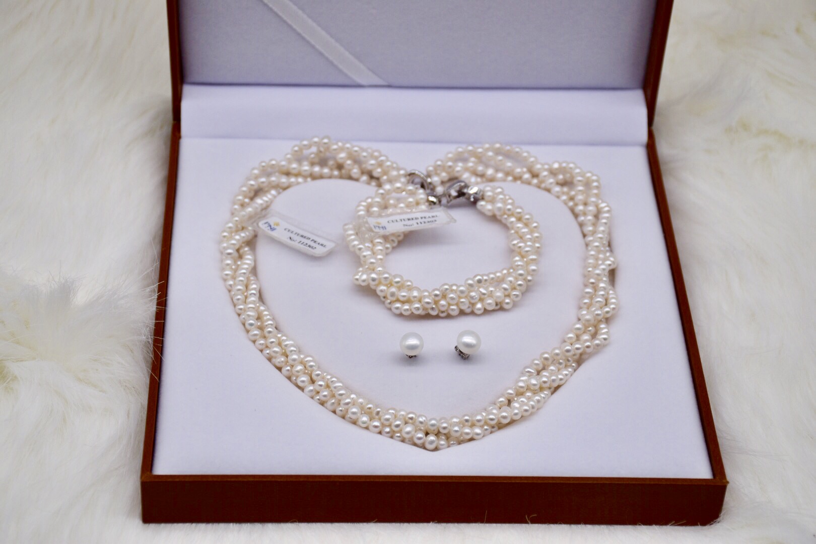 Bộ Trang Sức ngoc trai Nước Ngọt 7-8 li Hai Tầng Đan Xen Khóa Hoa Hồng - Vòng Cổ, Vòng Tay và Bông Tai - Ảnh 3